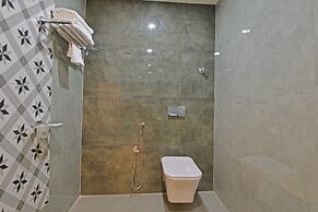 A K G Hotel