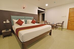 A K G Hotel
