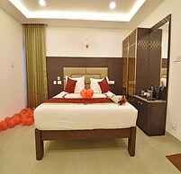 A K G Hotel