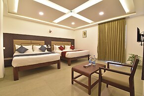 A K G Hotel