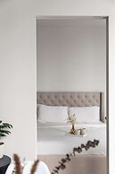 A Lux 2BR Apt Right Opposite Southern Cross