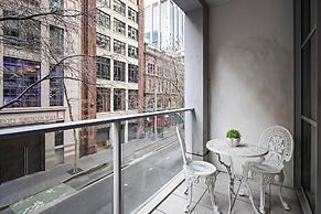A Stylish Studio for 6, Next to Darling Harbour