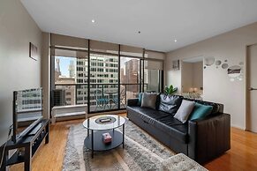 A Spacious 2BR Apt Near Melbourne Central
