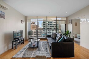 A Spacious 2BR Apt Near Melbourne Central