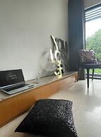 1BR Urban Escape at Damansara Heights