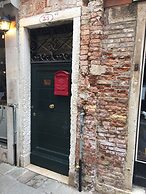 Venice Resorts Guest House