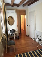 Venice Resorts Guest House