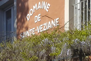 Mobilhome in Bessan With Terrace