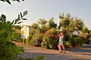 Mobilhome in Bessan With Terrace