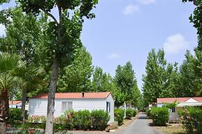 Sea Stay for Six in Vias Plage