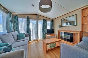 2 Bedroom Mobile Home in Wimborne, No Deposit