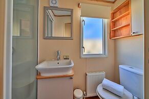 2 Bedroom Mobile Home in Wimborne, No Deposit