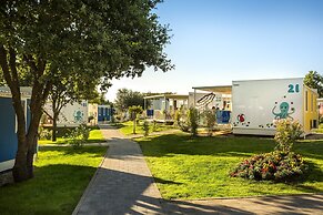 Mobile Home in Novigrad With Terrace