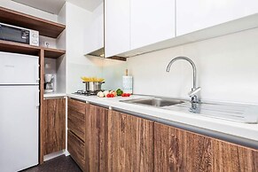 Mobile Home Pag Near Pebble Beach & Pools