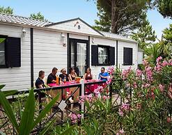 Beach Mobile Home With Terrace