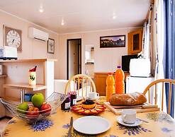 Beach Mobile Home With Terrace