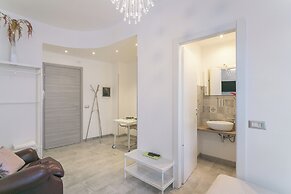 2 Studios Combined - Milano Centrale