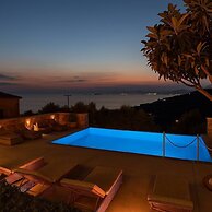 Villavia Residence - Ostria Pool Access Residence