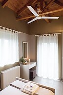 Villavia Residence - Ostria Pool Access Residence