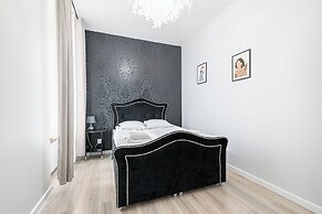 RentPlanet - przy Piotrkowskiej