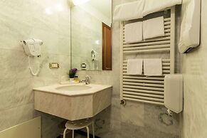 hotel mythos
