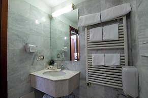 hotel mythos