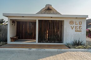 Lú Veé Oasis