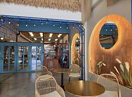Inn De Sea Poshtel