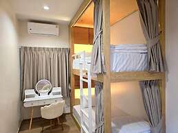 Inn De Sea Poshtel