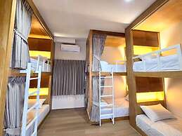 Inn De Sea Poshtel