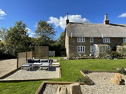 Thatchers End
