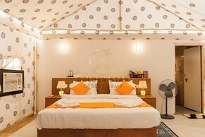 Golden Star Desert Camp