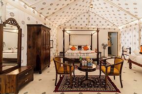 Golden Star Desert Camp