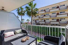 Beachfront Apartment With Terrace