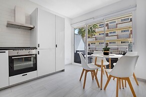 Beachfront Apartment With Terrace