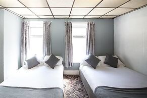 MyRoomz Silver Strand Hotel