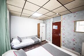 MyRoomz Silver Strand Hotel