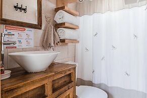 Hostal Lago Cóndor