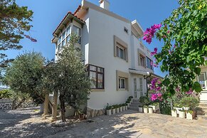 Morisi Pansiyon Karaburun