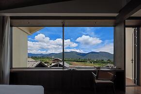 Qingshanyue Panorama Design Resort