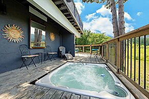 Rustic 5BR Escape  Sauna Hot Tub