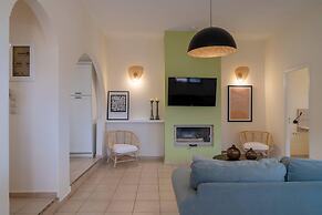 Villa Dimitra With Swimming Pool