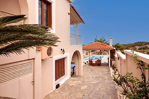 Villa Dimitra With Swimming Pool