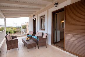 Villa Dimitra With Swimming Pool
