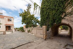 Villa Dimitra With Swimming Pool