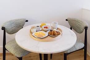 Feel Porto Cl Rigos Charm Flat 2 1