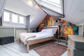 Host Stay Wakefield Apartment