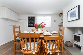 Host Stay Centurion House