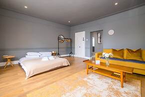 Host Stay St James Opulence