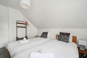 Host Stay The Cliff Greenhouse